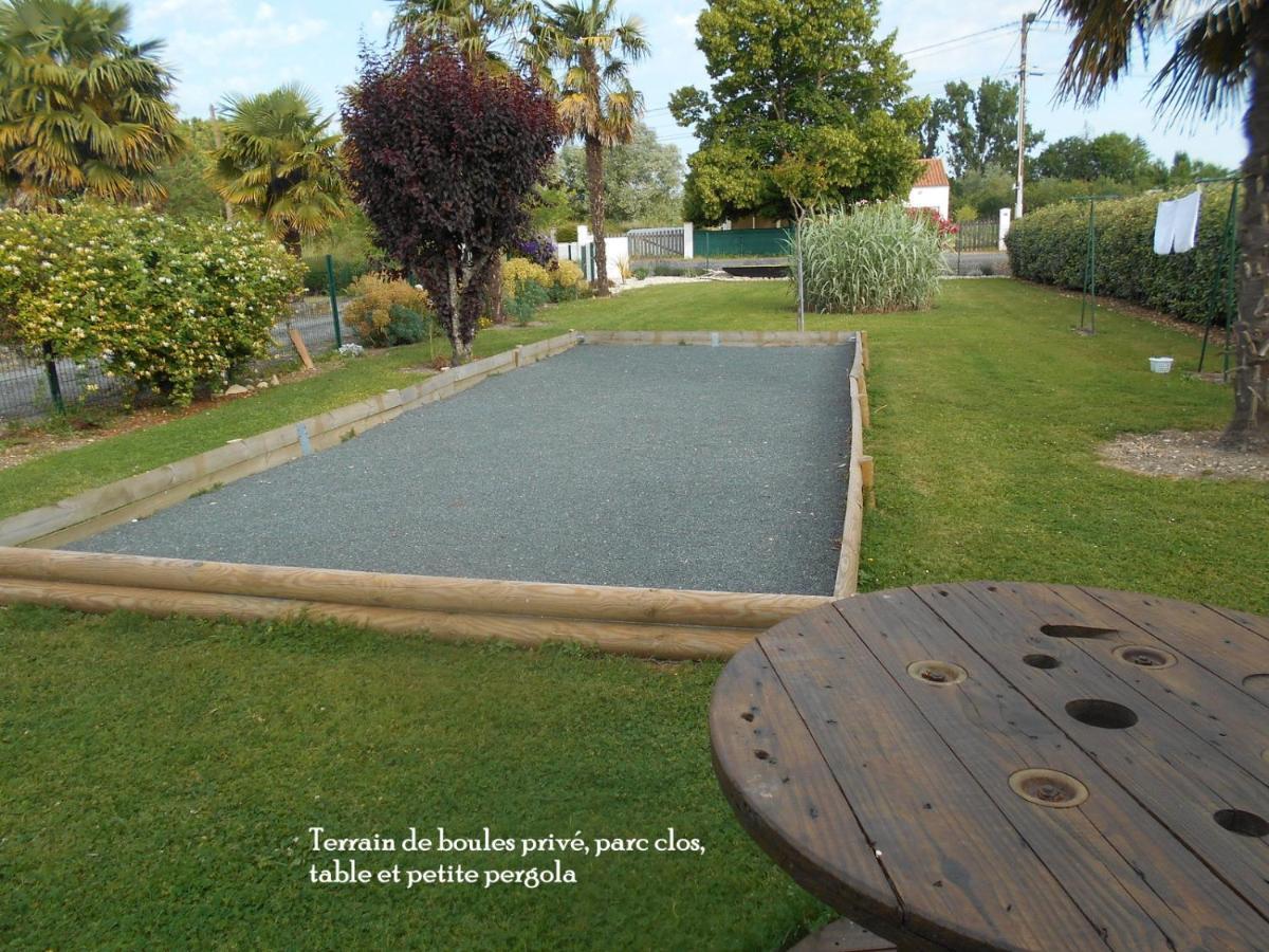 Marais Poitevin Bord Riviere Peche ,Barque, Velos, Wifi, Linge, Cheminee, Cuisine, Terrain De Boules La Taillee 외부 사진